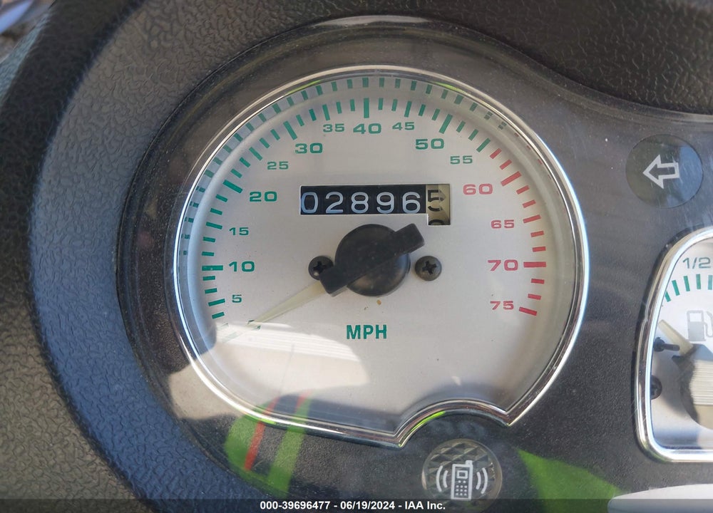 2005 FALCON 150 JSD VIN: LJ4TCKPC356002957