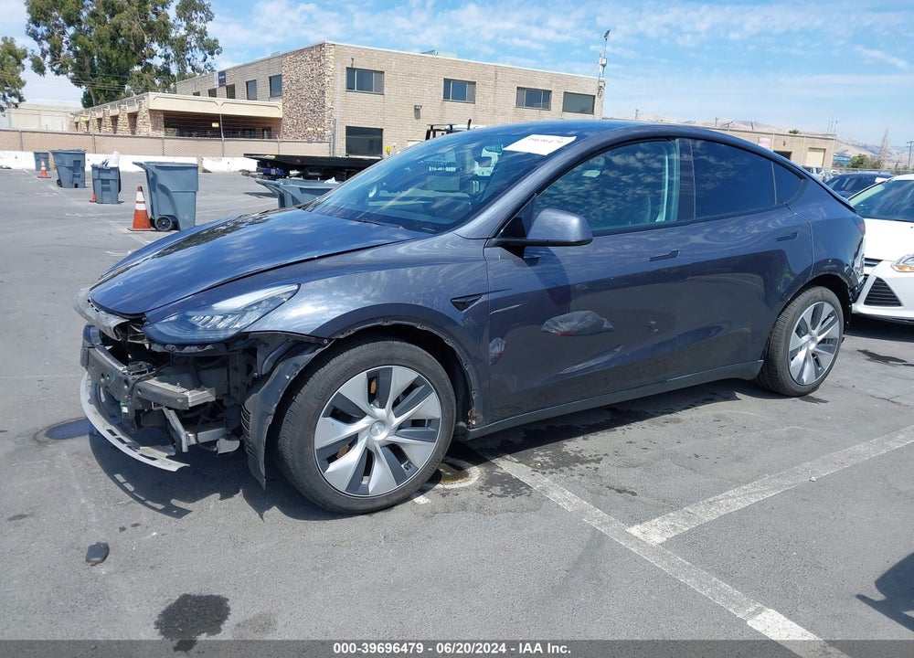 2021 TESLA MODEL Y LONG RANGE DUAL MOTOR ALL-WHEEL DRIVE VIN: 5YJYGDEE3MF093839