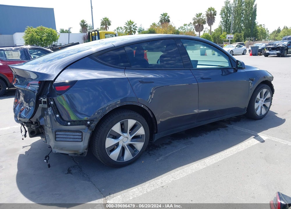 2021 TESLA MODEL Y LONG RANGE DUAL MOTOR ALL-WHEEL DRIVE VIN: 5YJYGDEE3MF093839