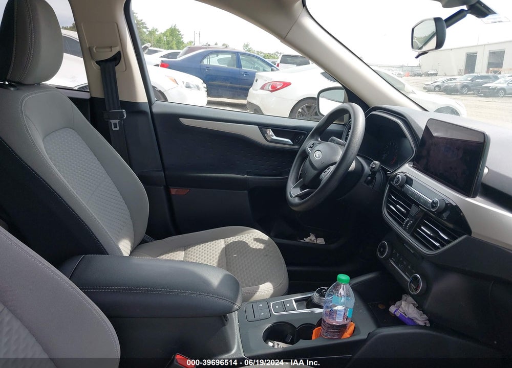 2020 FORD ESCAPE SE VIN: 1FMCU9G64LUA38064