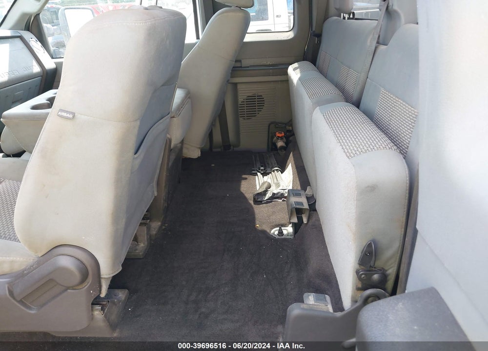 2011 FORD F-250 XLT VIN: 1FT7X2B64BEA81906