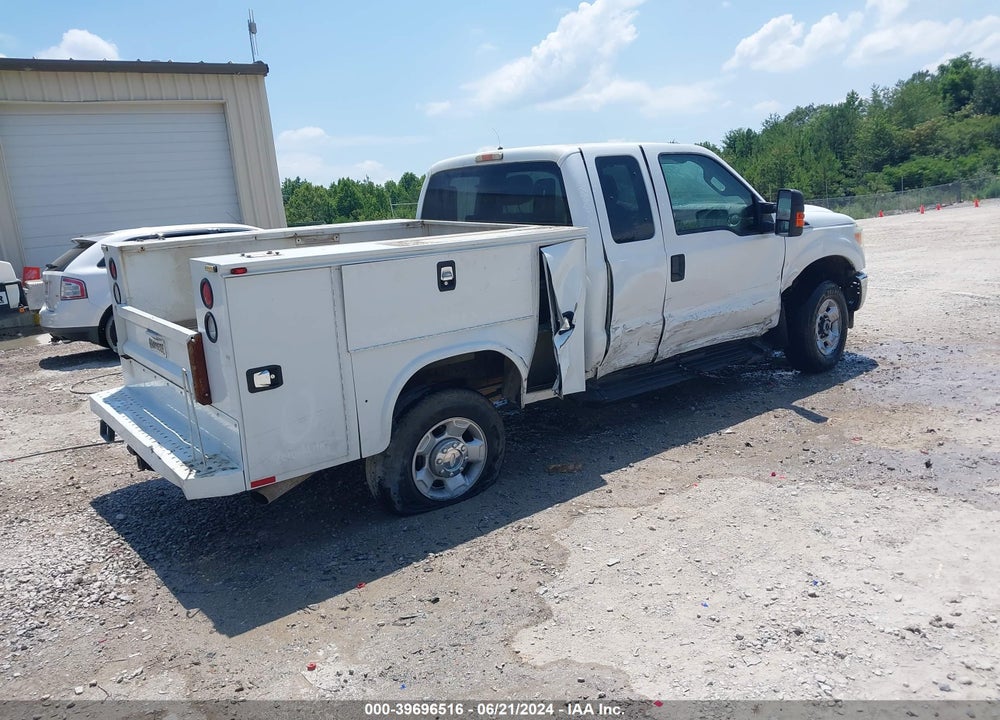 2011 FORD F-250 XLT VIN: 1FT7X2B64BEA81906