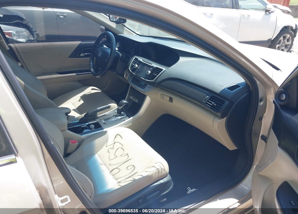 2013 HONDA ACCORD EX-L VIN: 1HGCR2F82DA040139