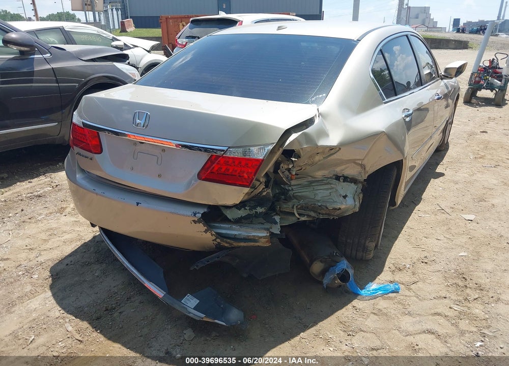 2013 HONDA ACCORD EX-L VIN: 1HGCR2F82DA040139