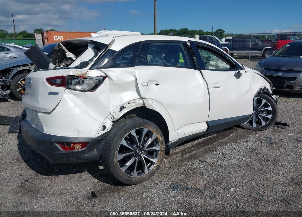 2019 MAZDA CX-3 TOURING VIN: JM1DKFC72K1419018