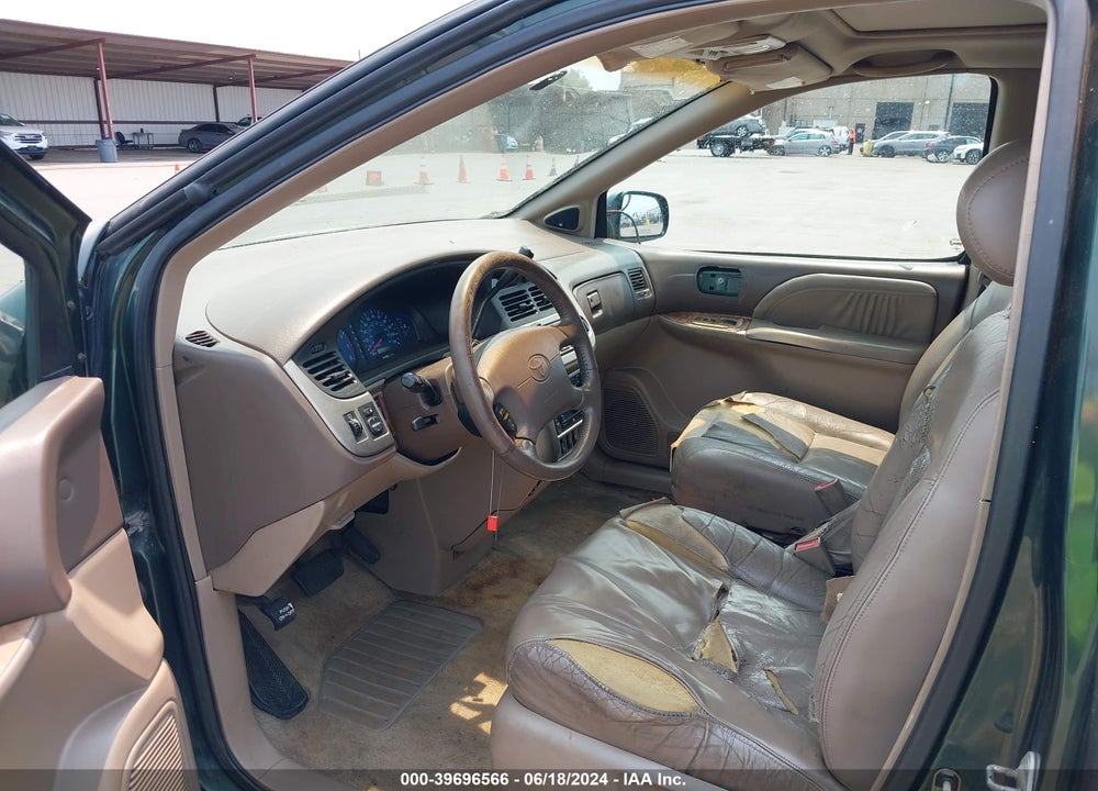 2001 TOYOTA SIENNA XLE VIN: 4T3ZF13C61U387054