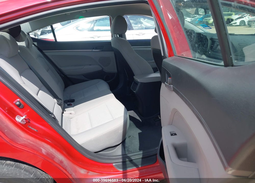 2017 HYUNDAI ELANTRA SE VIN: 5NPD74LF8HH126805
