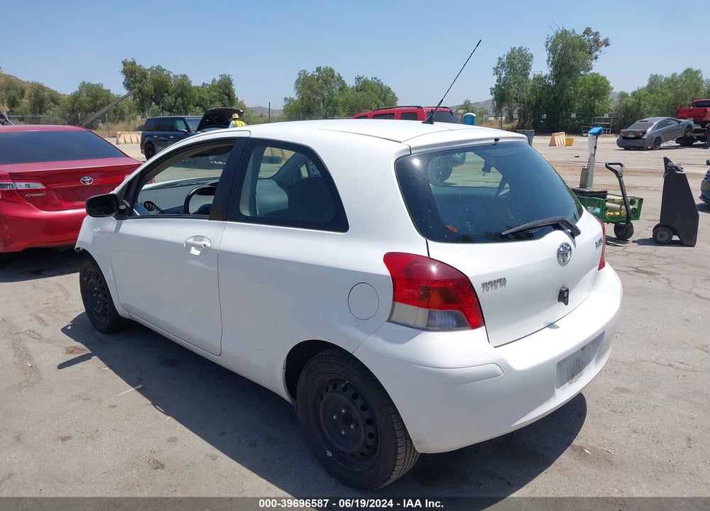 2011 TOYOTA YARIS VIN: JTDJT4K3XB5335654