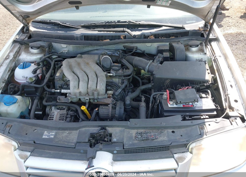2005 VOLKSWAGEN JETTA VIN: 3VWSK69M35M017789