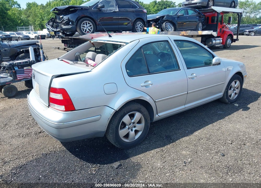 2005 VOLKSWAGEN JETTA VIN: 3VWSK69M35M017789