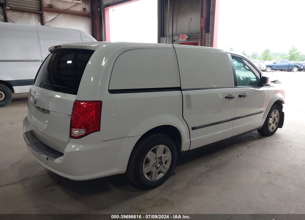 2014 RAM CARGO VIN: 2C4JRGAG9ER204887