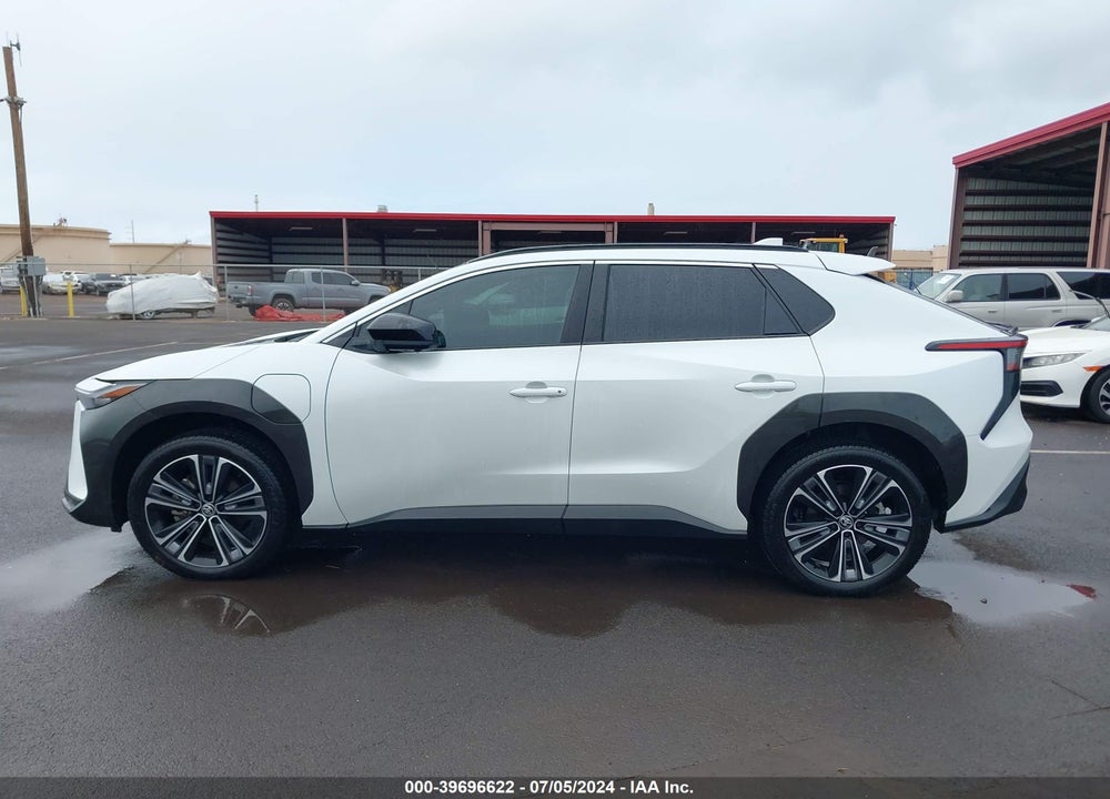 2023 TOYOTA BZ4X LIMITED VIN: JTMAAAAA0PA017027