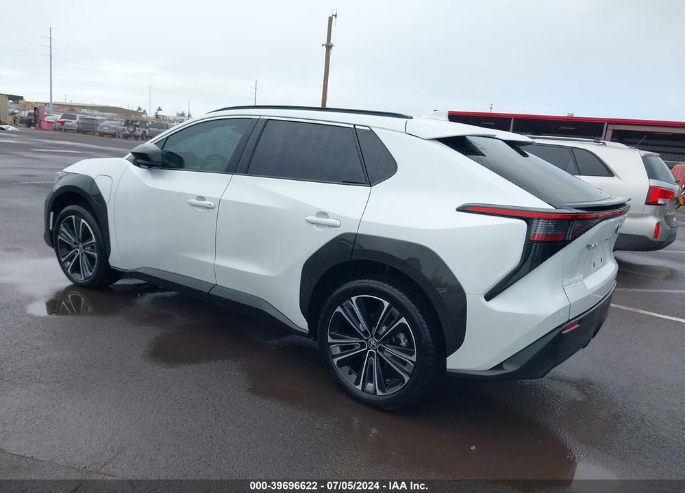 2023 TOYOTA BZ4X LIMITED VIN: JTMAAAAA0PA017027