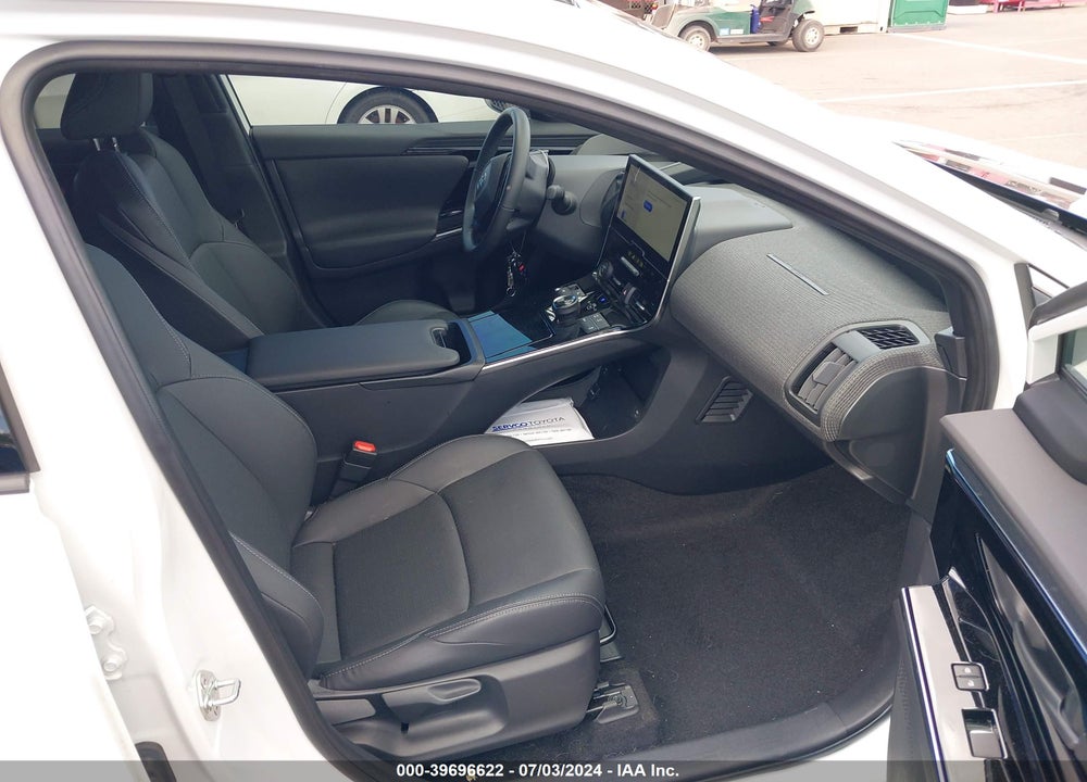 2023 TOYOTA BZ4X LIMITED VIN: JTMAAAAA0PA017027