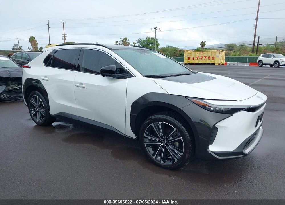 2023 TOYOTA BZ4X LIMITED VIN: JTMAAAAA0PA017027