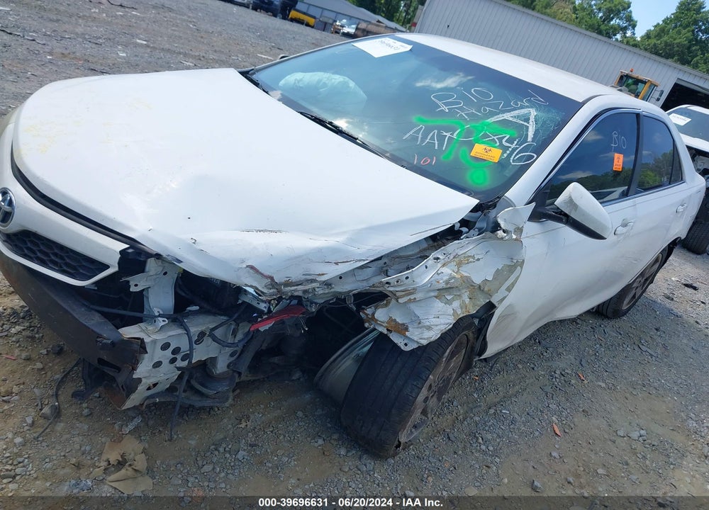 2013 TOYOTA CAMRY SE VIN: 4T1BF1FK5DU720846