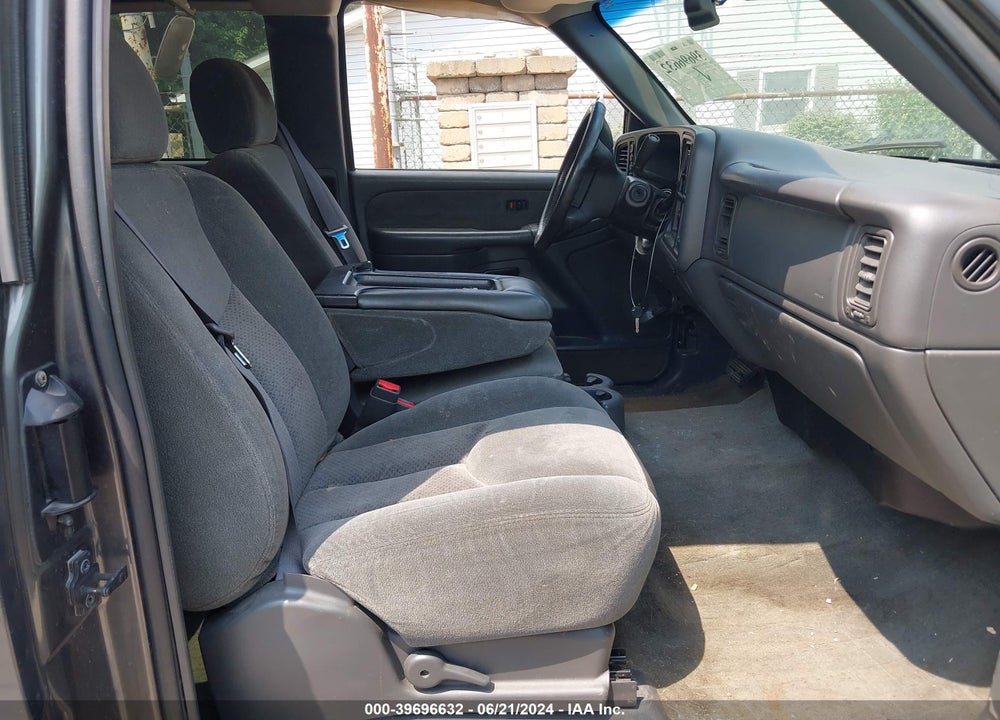 2003 CHEVROLET SILVERADO 1500 LS VIN: 1GCEK19T13E154145