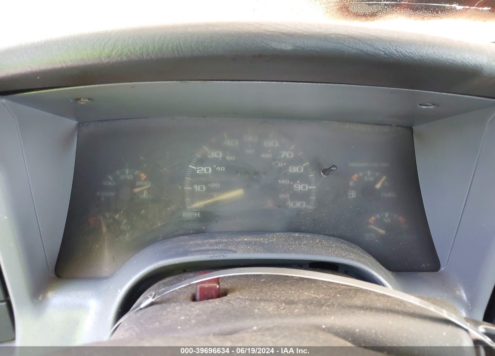1997 CHEVROLET S-10 VIN: 1GCCS19X1V8203176