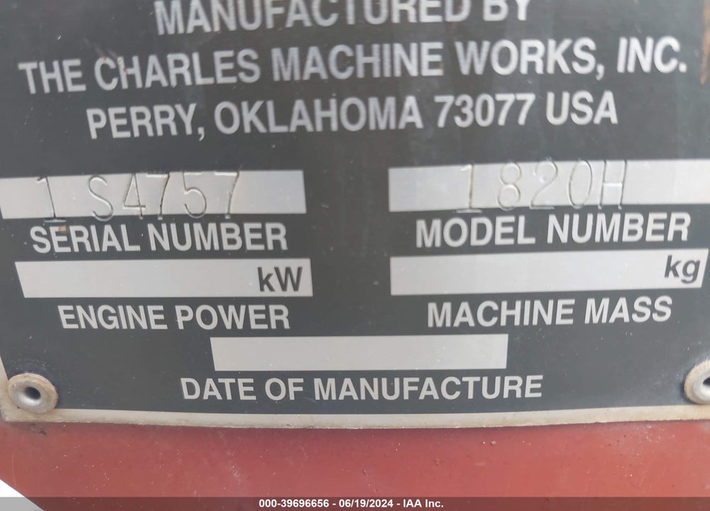 2000 DITCH WITCH 1820 VIN: 000000000001S4757