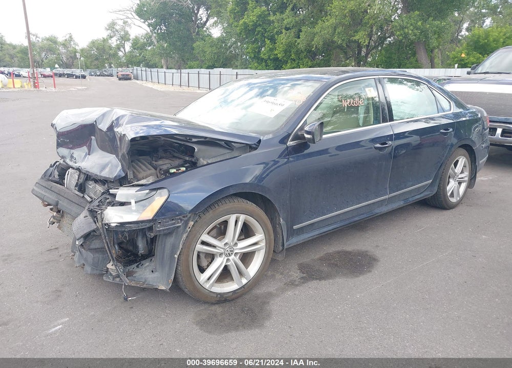2014 VOLKSWAGEN PASSAT 2.0L TDI SE VIN: 1VWBN7A39EC016180