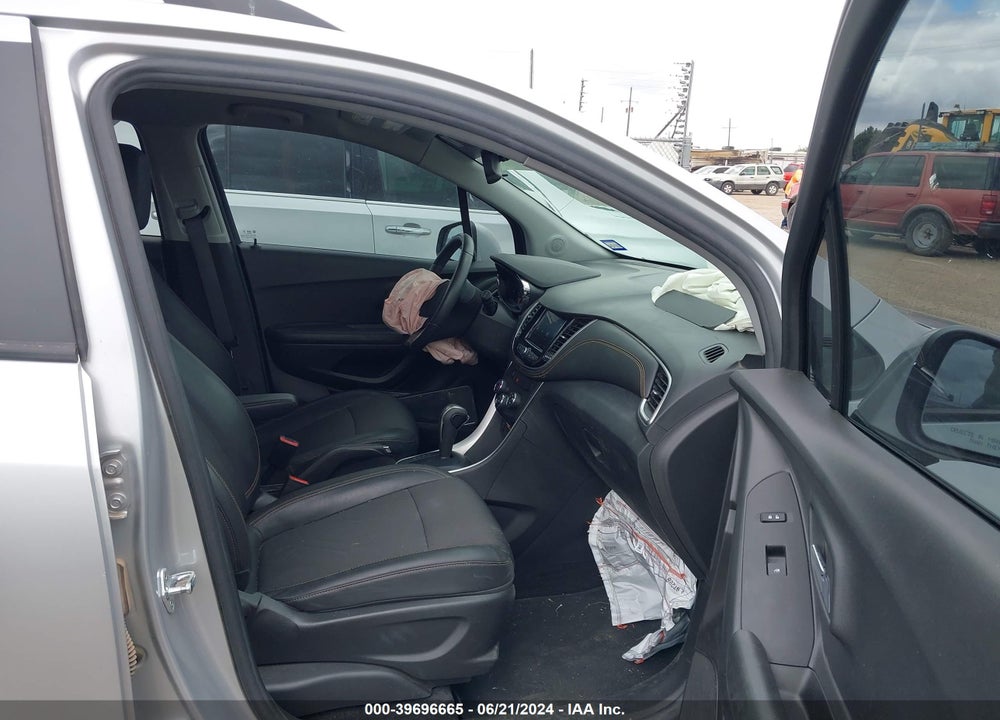 2022 CHEVROLET TRAX AWD LT VIN: KL7CJPSM3NB560820