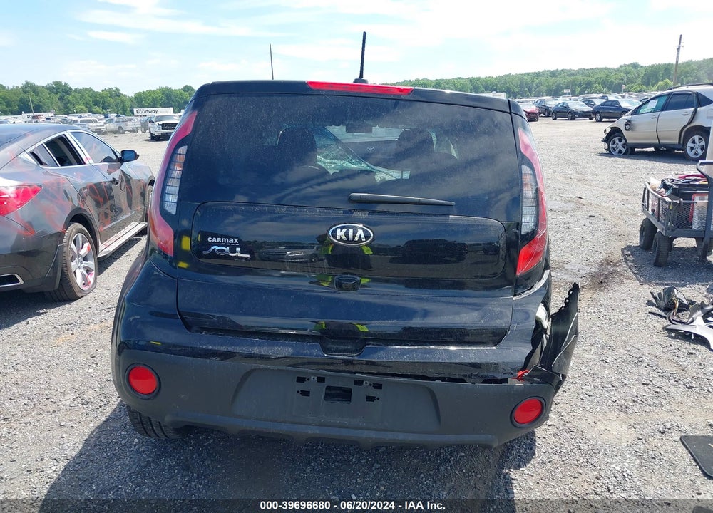 2018 KIA SOUL VIN: KNDJN2A27J7588411