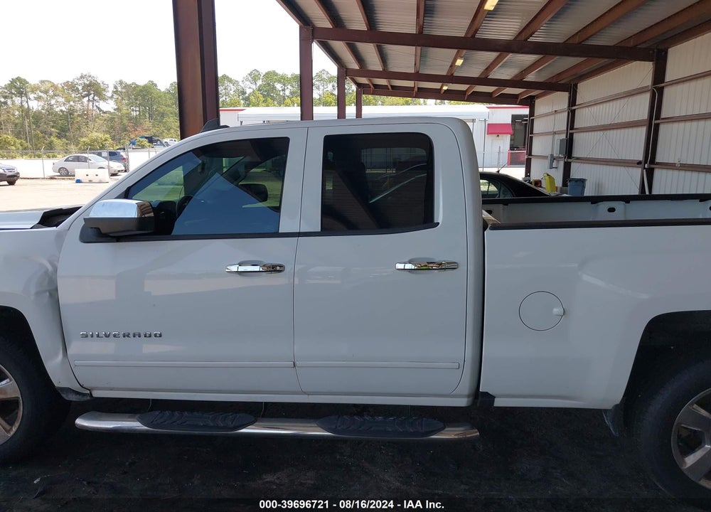 2017 CHEVROLET SILVERADO 1500 1LT VIN: 1GCRCREC7HZ217624