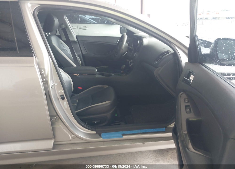 2012 KIA OPTIMA SX VIN: 5XXGR4A63CG025301