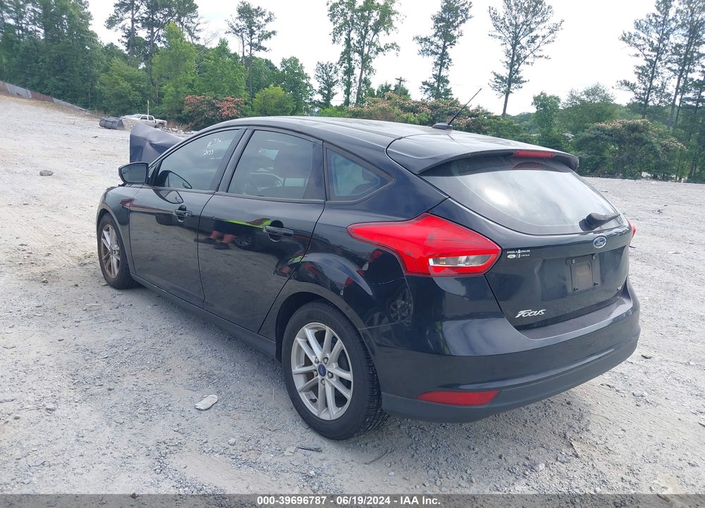 2017 FORD FOCUS SE VIN: 1FADP3K28HL212433