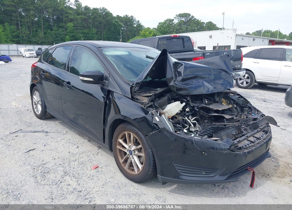 2017 FORD FOCUS SE VIN: 1FADP3K28HL212433