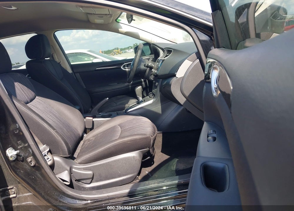 2017 NISSAN SENTRA SV VIN: 3N1AB7AP6HY295791