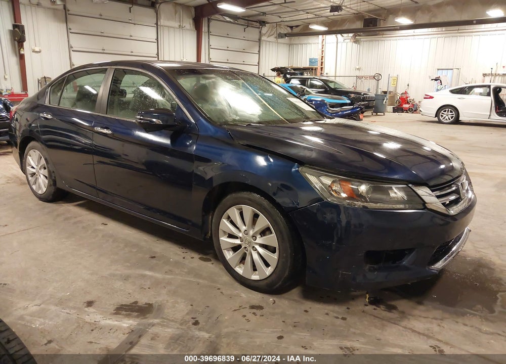 2013 HONDA ACCORD EX-L VIN: 1HGCR2F88DA138513