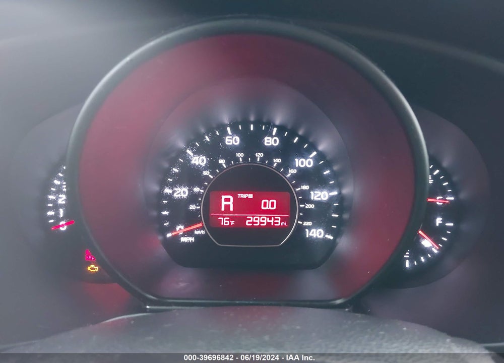 2019 KIA SOUL VIN: KNDJN2A22K7637709