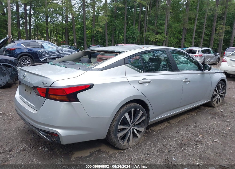 2020 NISSAN ALTIMA SR FWD VIN: 1N4BL4CV1LN308242