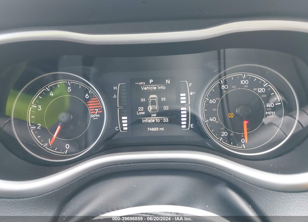 2018 CHEROKEE JEEP  LATITUDE PLUS FWD VIN: 1C4PJLLB8JD590825