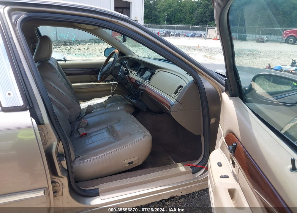 2004 MERCURY GRAND MARQUIS LS VIN: 2MEFM75W34X608220