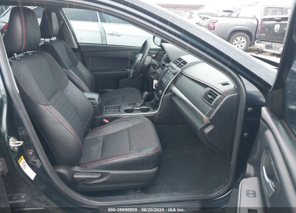 2016 TOYOTA CAMRY SE VIN: 4T1BF1FK4GU239247