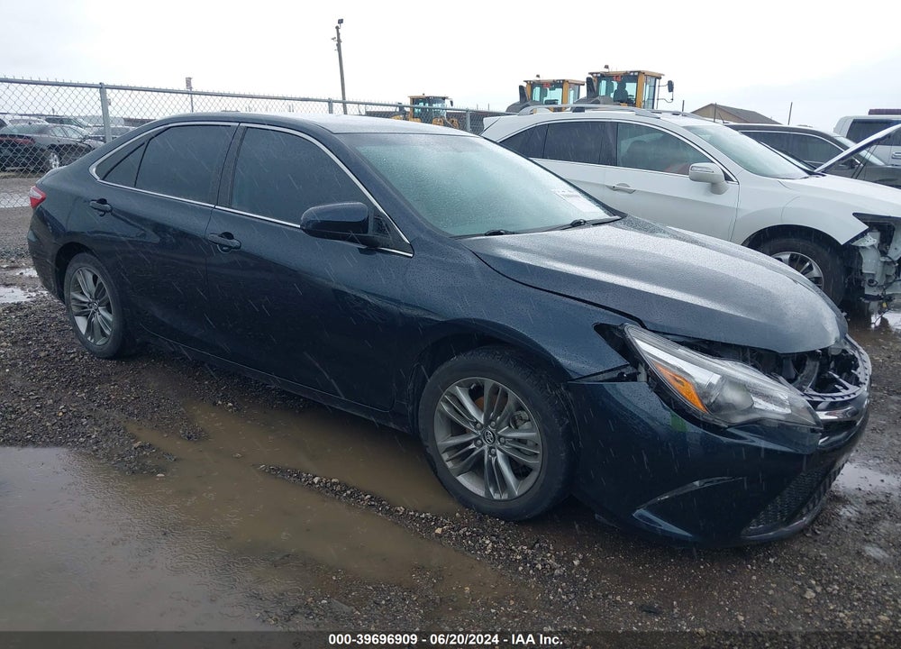 2016 TOYOTA CAMRY SE VIN: 4T1BF1FK4GU239247