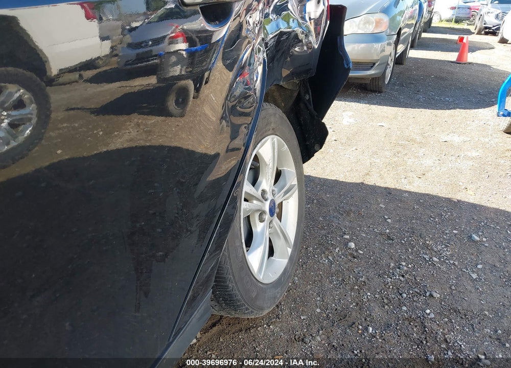2014 FORD FOCUS SE VIN: 1FADP3K29EL457575