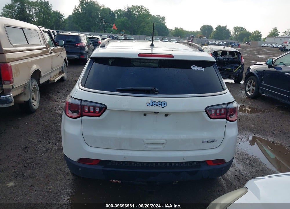 2018 JEEP COMPASS LATITUDE FWD VIN: 3C4NJCBB7JT345520
