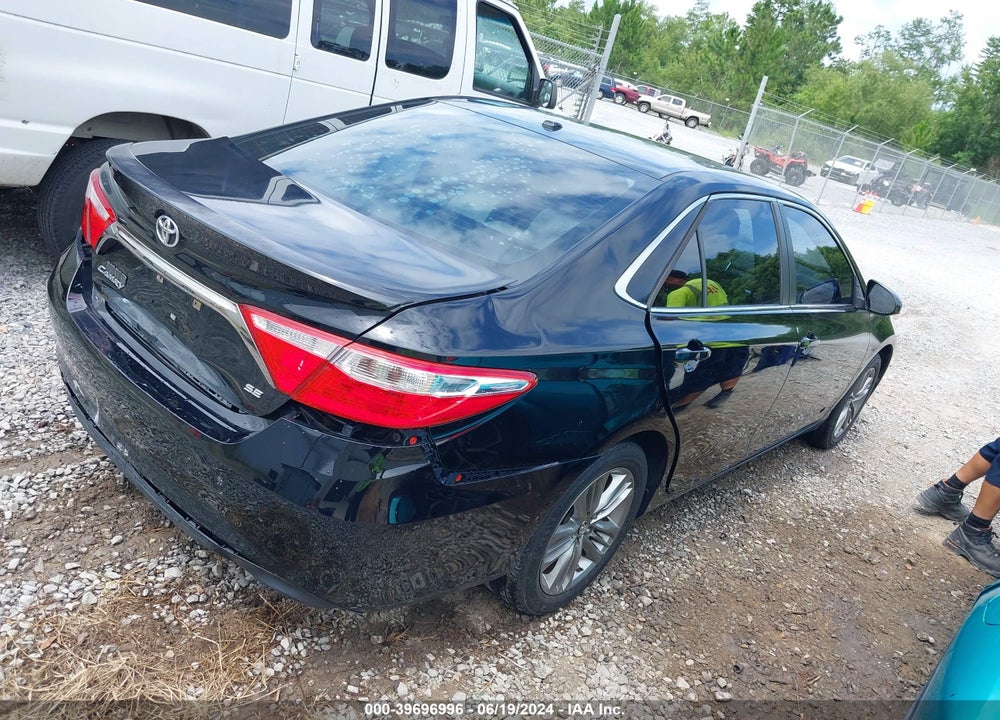 2016 TOYOTA CAMRY SE VIN: 4T1BF1FK9GU186044