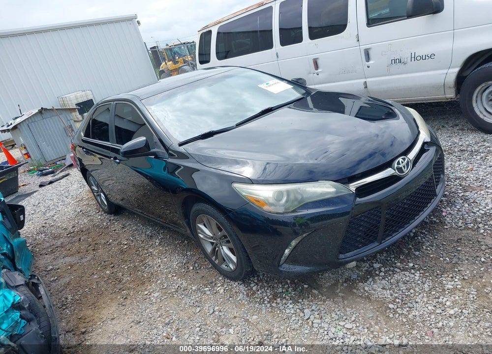 2016 TOYOTA CAMRY SE VIN: 4T1BF1FK9GU186044