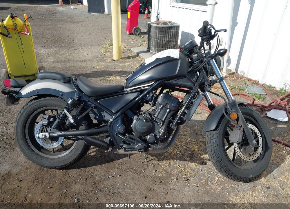 2018 HONDA CMX300 VIN: MLHNC5318J5100198