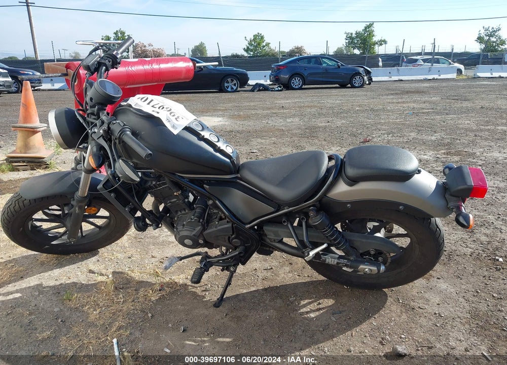 2018 HONDA CMX300 VIN: MLHNC5318J5100198