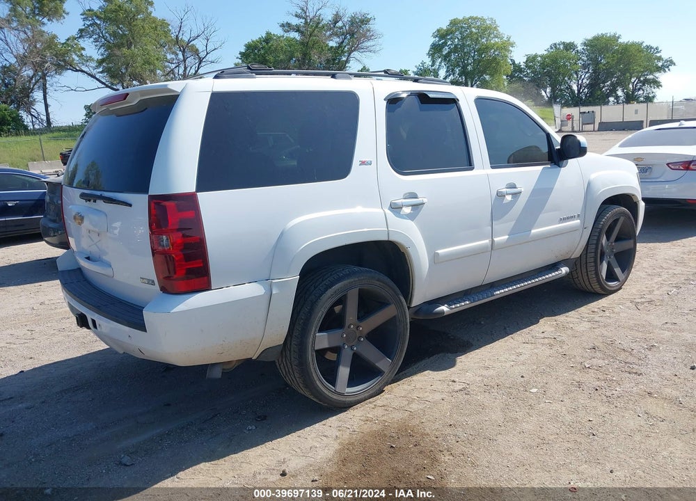2007 CHEVROLET TAHOE LT VIN: 1GNFK13067R348002