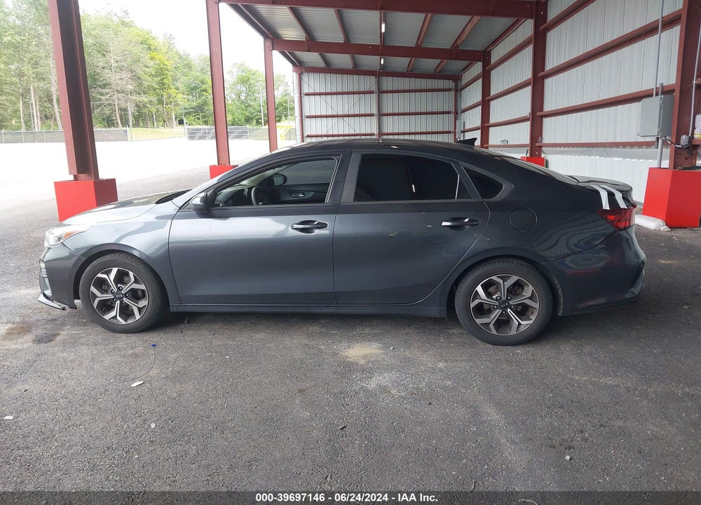 2019 KIA FORTE LXS VIN: 3KPF24AD0KE032504
