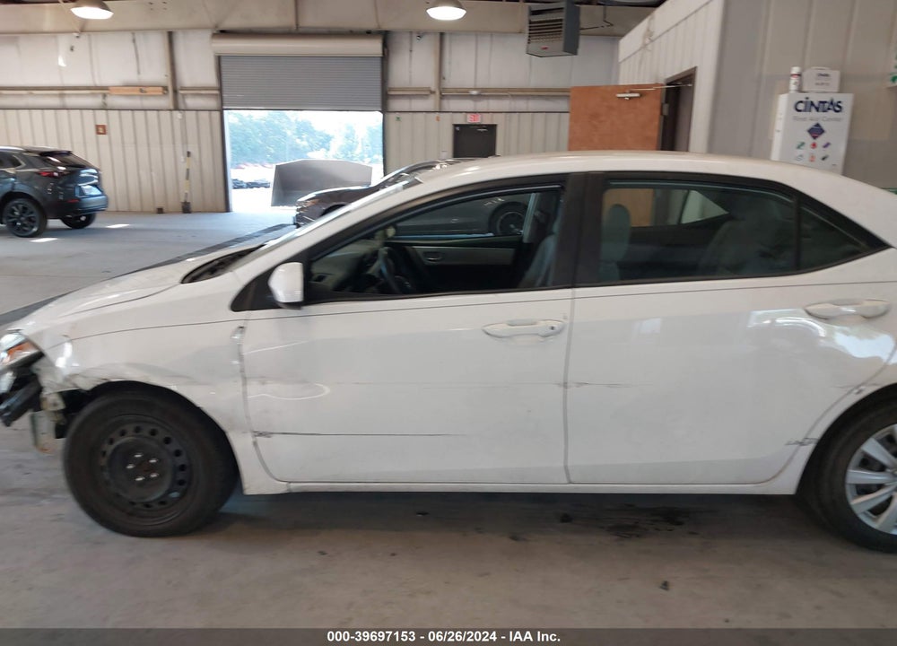 2016 TOYOTA COROLLA LE VIN: 2T1BURHE7GC610351