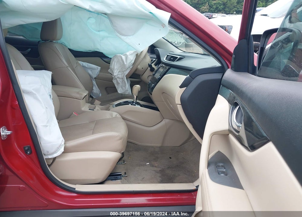 2015 NISSAN ROGUE VIN: 5N1AT2MT2FC897417