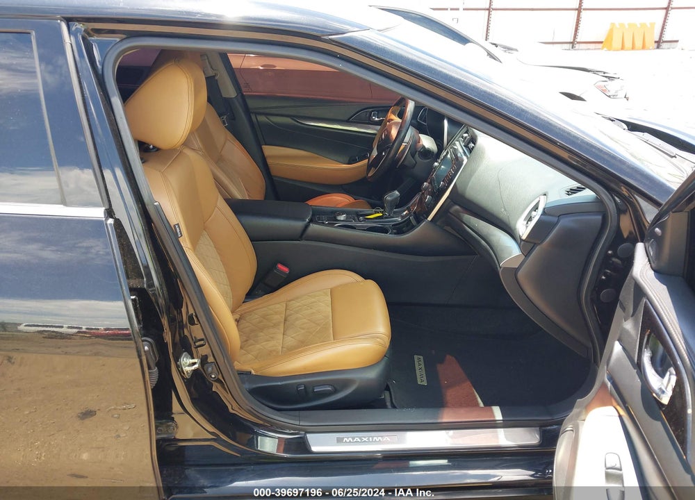 2017 NISSAN MAXIMA 3.5 SR VIN: 1N4AA6AP1HC360605