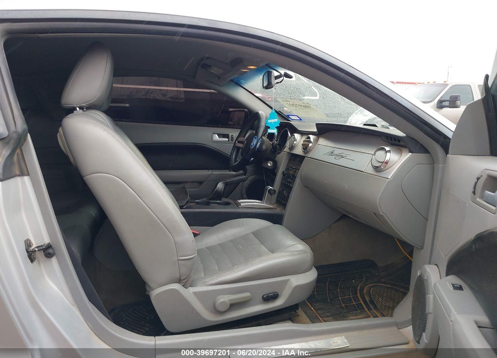2007 FORD MUSTANG GT DELUXE/GT PREMIUM VIN: 1ZVFT82H775208955